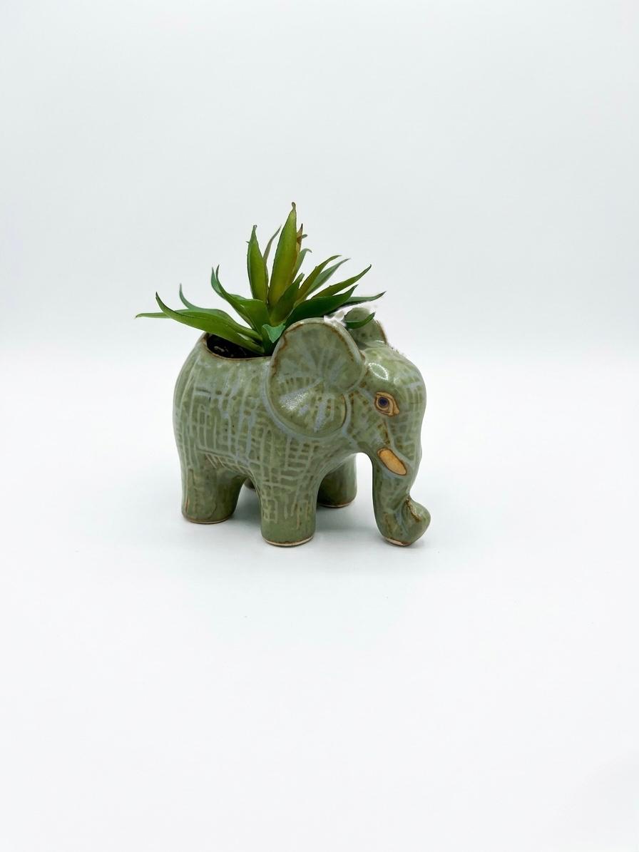 Elephant Mini Plant Holder