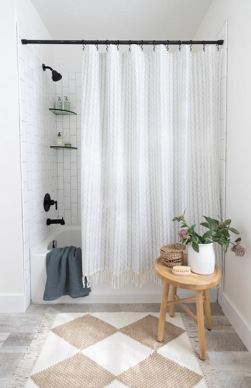 Shower Curtains & Rings