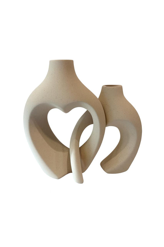 Abstract Porcelain Vase – Heart-Inspired Modern Design