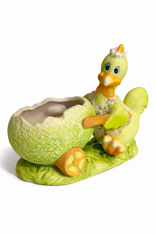 Duck with Wheelbarrow Decoration
